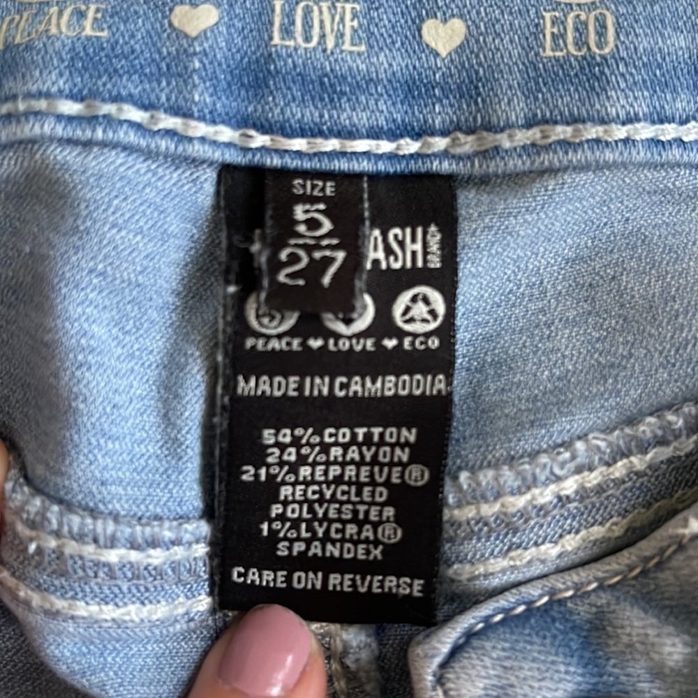 Rewash light wash super high rise peace love eco jean shorts size 5 size 27 - Picture 8 of 10